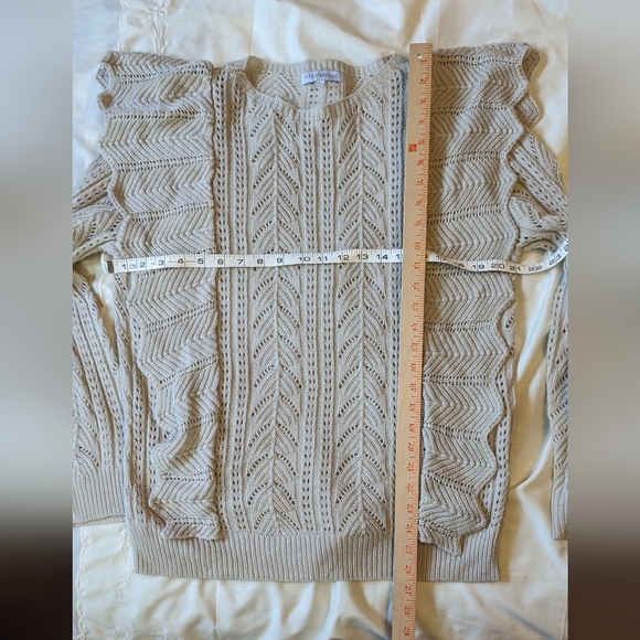 Miss Sparkling szXL super-soft cream ruffle sweater EUC - Picture 7 of 8